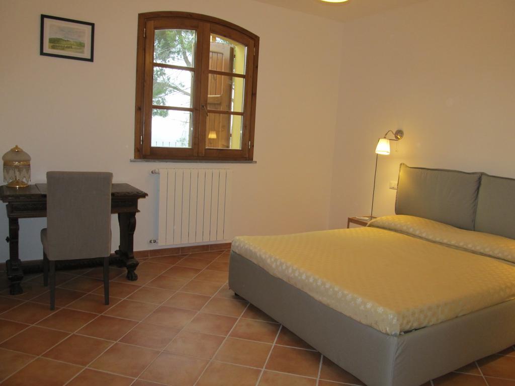 Agriturismo La Grotta 圣朱利亚诺-泰尔梅 外观 照片