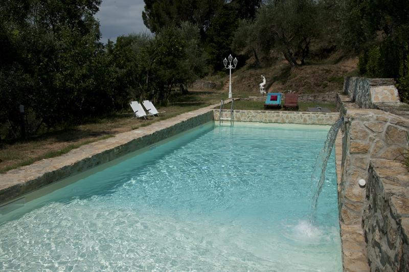 Agriturismo La Grotta 圣朱利亚诺-泰尔梅 外观 照片