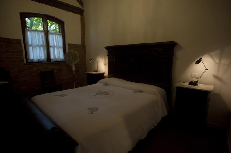 Agriturismo La Grotta 圣朱利亚诺-泰尔梅 外观 照片